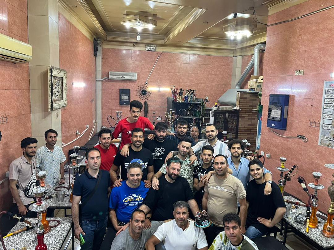 سفره خانه و قهوه خانه محفل در خزانه ی تهران